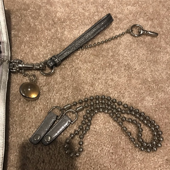 NWOT Silver Coach clutch w/ shoulder strap. - Picture 2 of 7